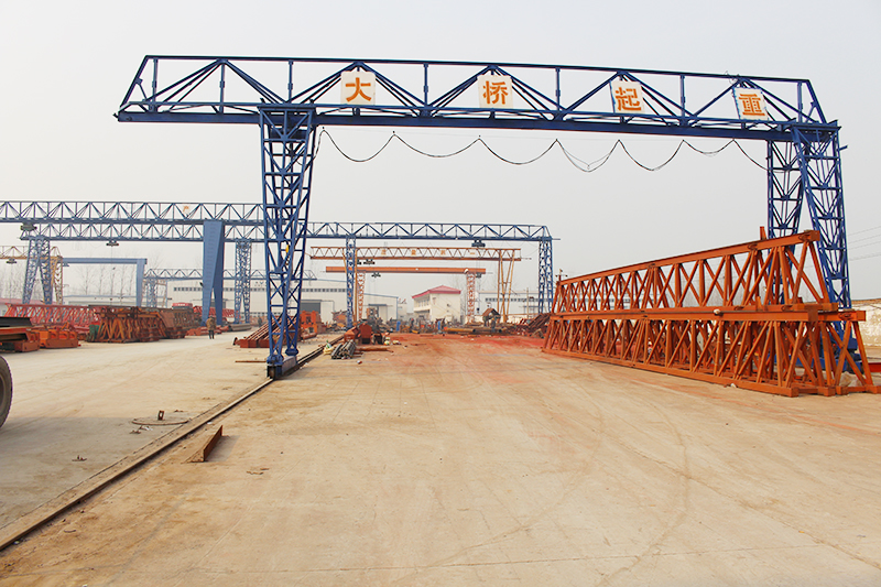 門式起重機(jī)